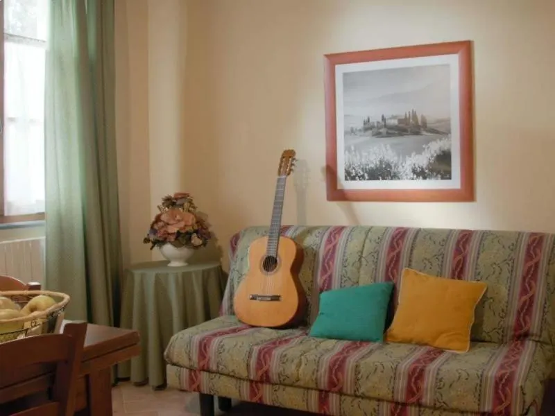 Apartment Ferienappartement Mit Garten Und Panoramablick San Gimignano
